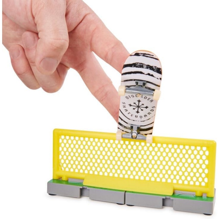 Tech Deck Vs Series Disorder Skateboards Fingerboard, Obstacle And Challenge Card Set